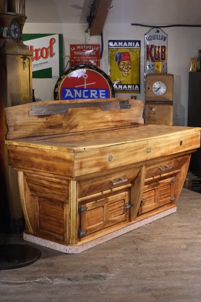 meuble ancien billot de boucher